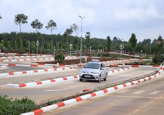 Lấy Bằng Lái Xe Ô Tô