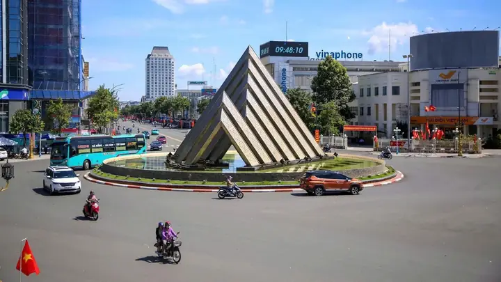 Lô Ô Tô Miễn Thuế Giao Xe