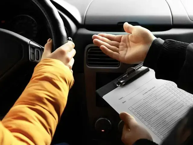 Lỗi Mất Bằng Lái Xe Ô Tô B2