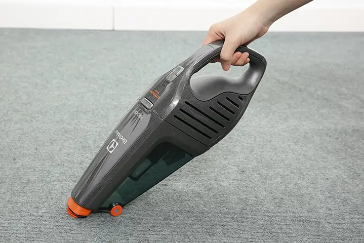 Máy Hút Bụi Trên Xe Ô Tô Điện Máy Xanh