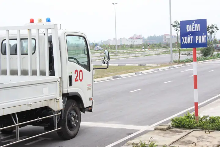 Mẹo Thi Sát Hạch Lái Xe Ô Tô Hạng B2