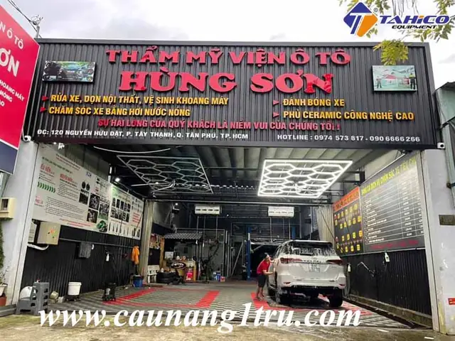 Mở Rửa Xe Ô Tô Dọn Nội Thất