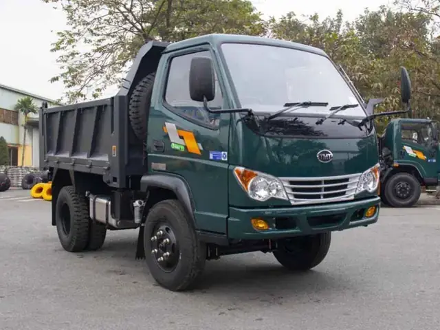 Một Xe Ô Tô Có Khối Lượng M1 3 Tấn