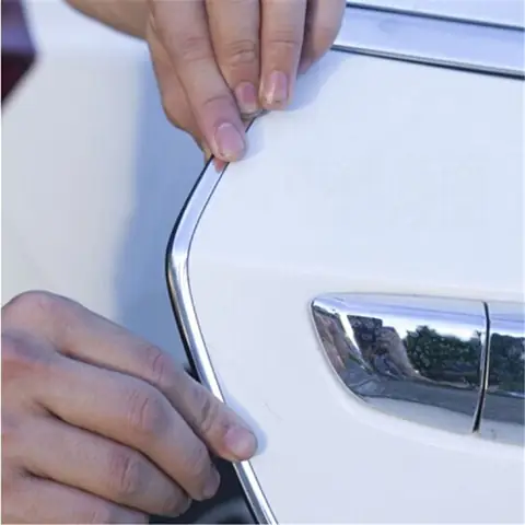 Nẹp Chỉ Cửa Xe Ô Tô