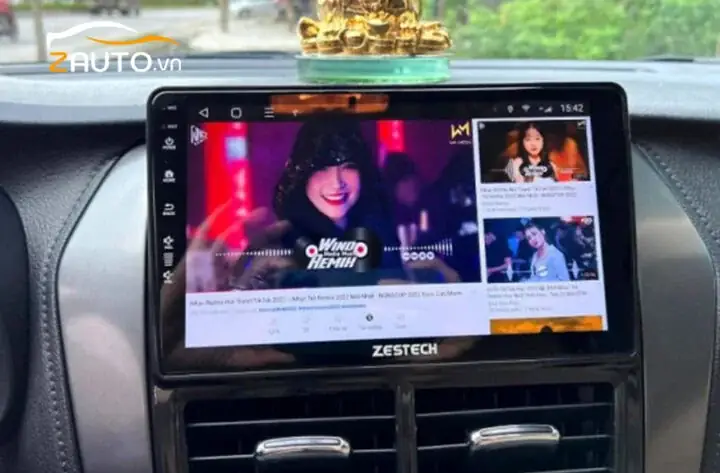 Nghe Nhạc Qua Bluetooth Trên Xe Ô Tô