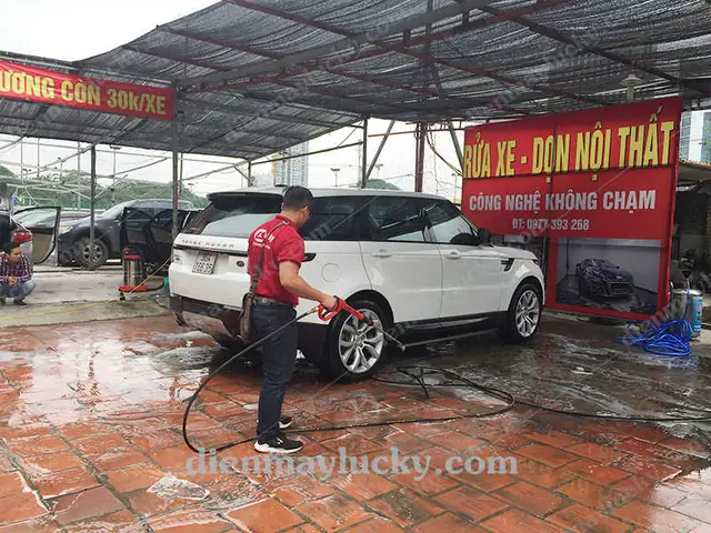 Nghề Rửa Xe Ô Tô