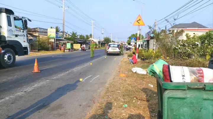 Nhà Ô Tô Và Xe Đạp