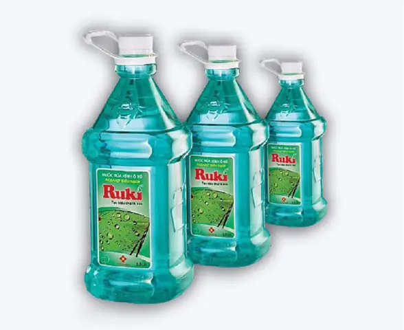 Nước Rửa Kính Xe Ô Tô Nano Ruki 2.5 Lít