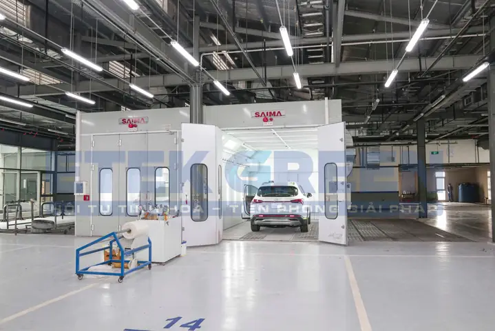 Phòng Sơn Xe Ô Tô Hiện Đại