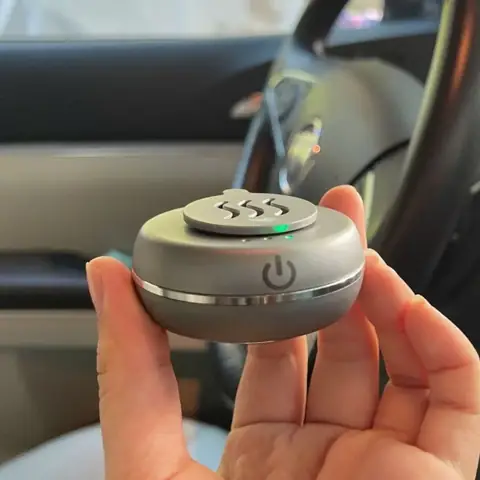 Phụ Kiện Tẩu Xe Ô Tô