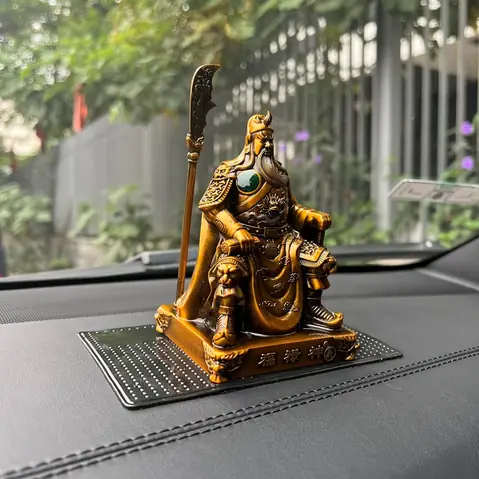 Quan Công Để Xe Ô Tô
