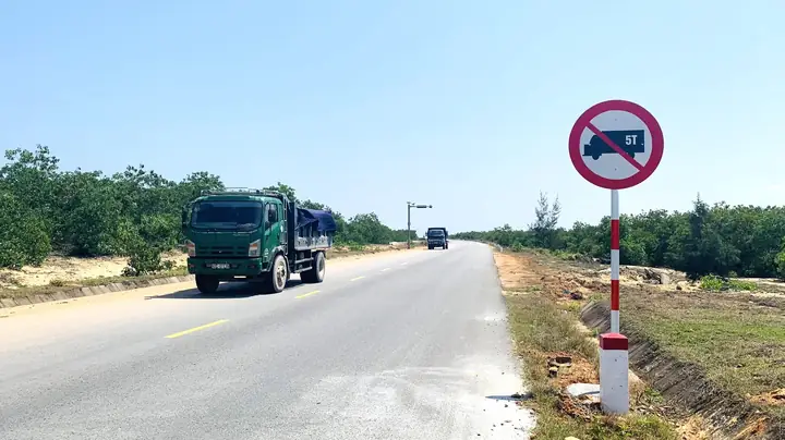 Quy Định Về Biển Cấm Xe Ô Tô