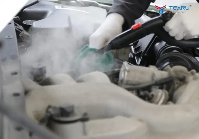 Rửa Máy Xe Ô Tô Bằng Co2
