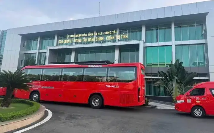 Số Lượng Người Vận Hành Xe Ô Tô Tải