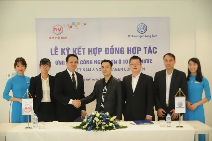 Sơn Xe Ô Tô Uy Tín Ở Long Biên
