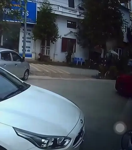 Thao Tác Khi Dừng Xe Ô Tô