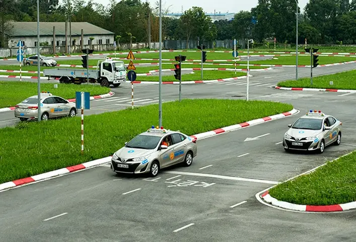 Thi Bằng Lái Xe Ô Tô B2 Nông Nghiệp