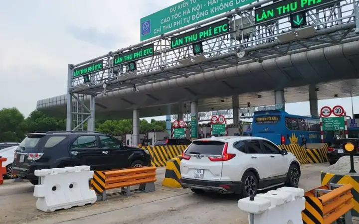 Thuế Xe Ô Tô Hàng Năm