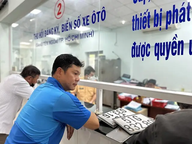 Tphcm Tăng Phí Biển Số Xe Ô Tô