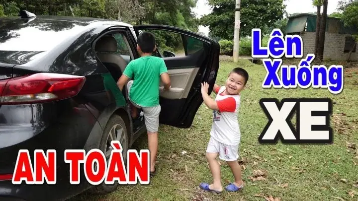 Trình Tự Lên Và Xuống Xe Ô Tô