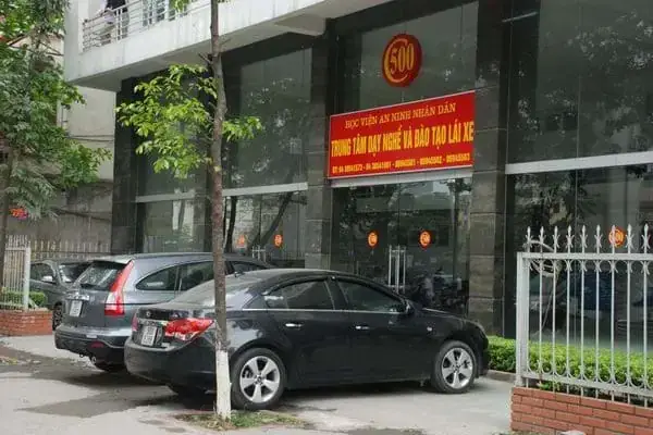 Trung Tâm Đào Tạo Lái Xe Ô Tô Sbv