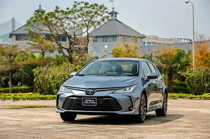Tuổi Ất Mão Chọn Xe Ô Tô Màu Gì