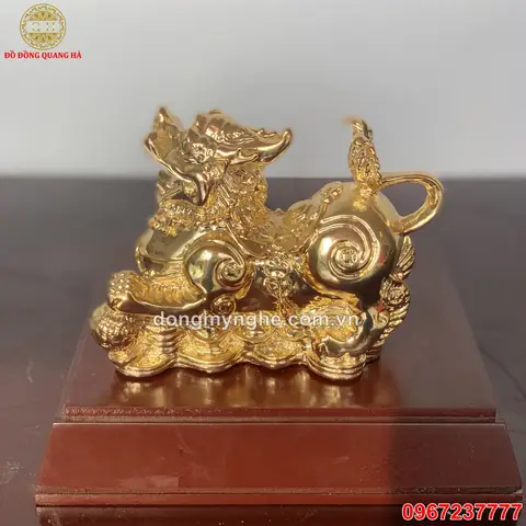 Tỳ Hưu Để Xe Ô Tô