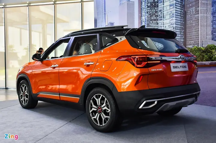 Xe Ô Tô 7 Chỗ Hàn Quốc