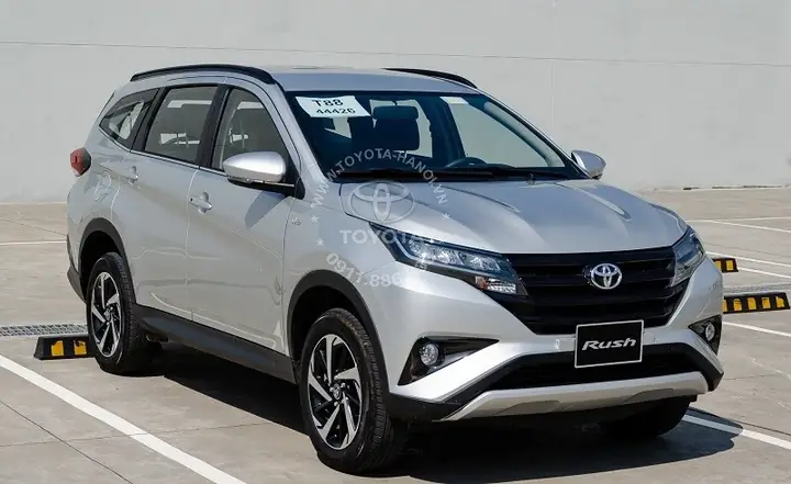 Xe Ô Tô 7 Chỗ Toyota Rush