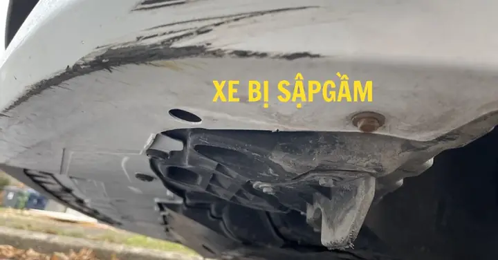 Xe Ô Tô Bị Sập Gầm