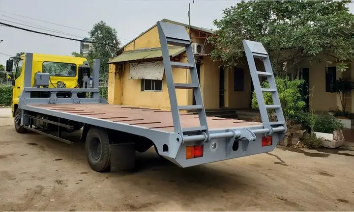 Xe Ô Tô Chở Máy Múc