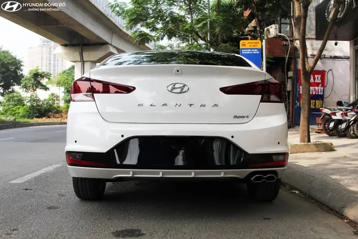Xe Ô Tô Elantra Sport