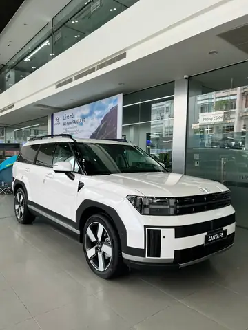 Xe Ô Tô Huyn Đai 7 Chỗ