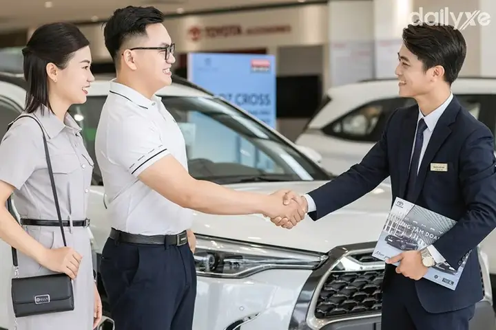 Xe Ô Tô Lướt Là Gì