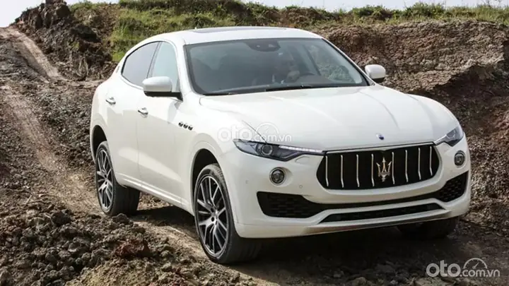 Xe Ô Tô Maserati Levante