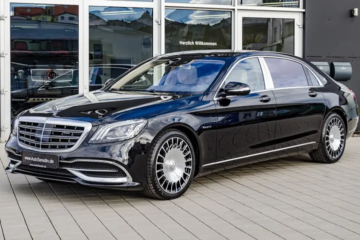 Xe Ô Tô Maybach S560