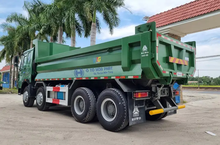 Xe Ô Tô Tải Howo 4 Chân