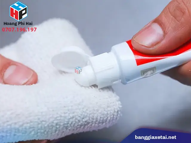 Xóa Vết Xước Xe Ô Tô Bằng Kem Đánh Răng
